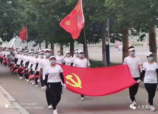 210千克智能储槽式包装机 红油醋汁包装机